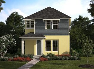 516 Orient Ave, Debary, FL 32713