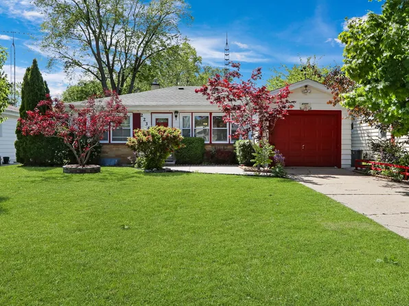 2236 Linden Ave, Waukegan, IL 60087