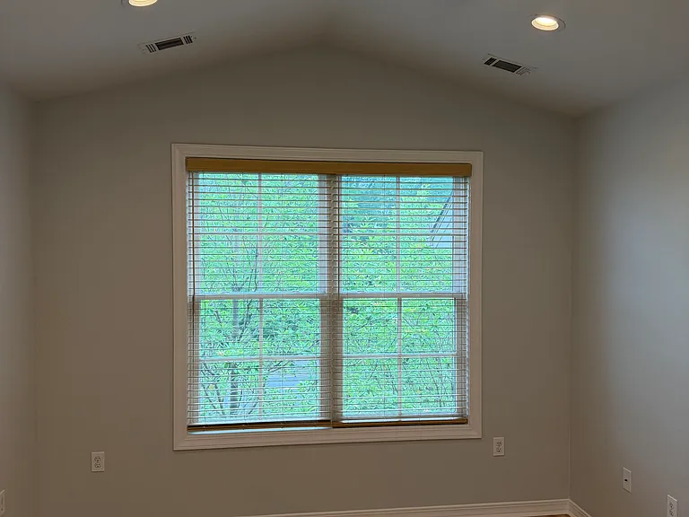 442 Maple St — Photo 19