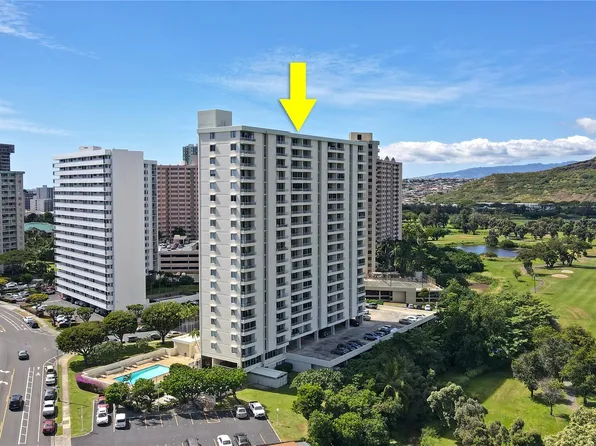 1160 Ala Napunani St APT 1706, Honolulu, HI 96818
