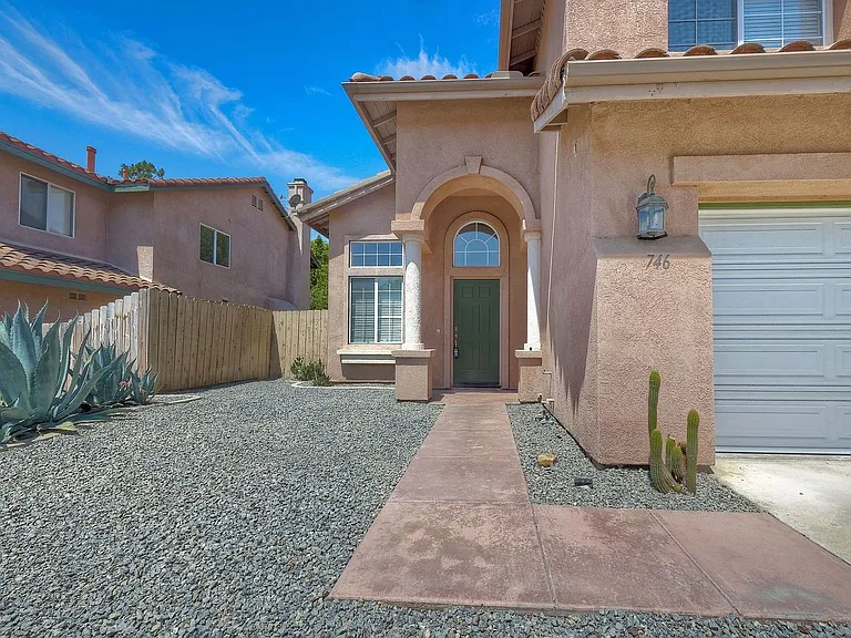 746 Camino Magnifico — Photo 21