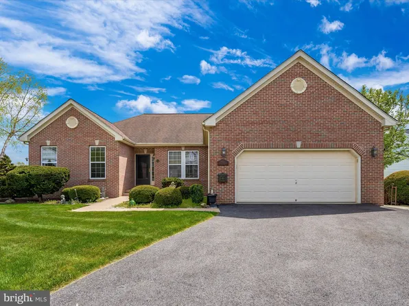 11 Sylvia Cir, Thurmont, MD 21788