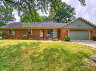 6730 Northfield Dr, Evansville, IN 47711