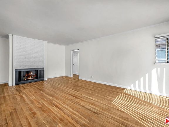 2nd image of 1730 Camden Ave APT 202