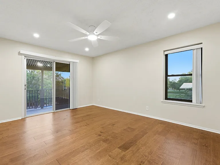 8607 Norwich Dr — Photo 20
