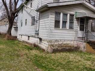 1225 Carey Ave APT 1, Akron, OH 44314