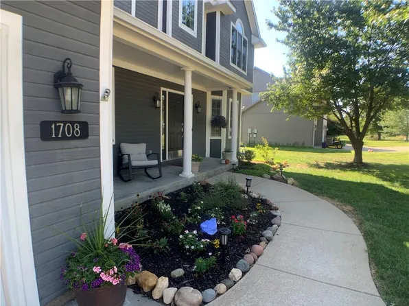 1708 Brookdale Dr, Atchison, KS 66002