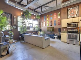 111 Franklin Ave E #202, Minneapolis, MN 55404