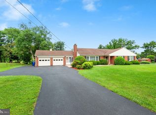 315 Evergreen Mill Rd SE, Leesburg, VA 20175