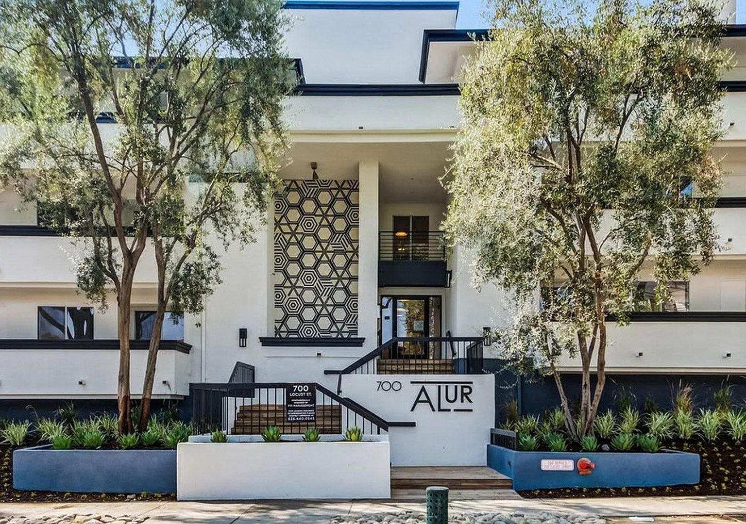 Alur Apartments — Photo 2