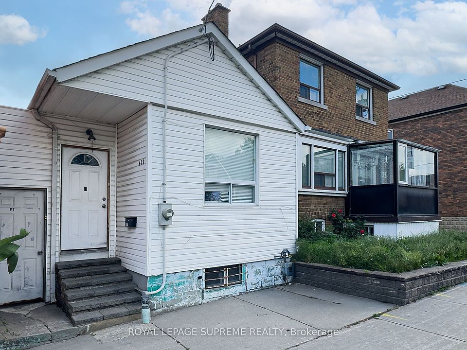 1st image of 422 Oakwood Ave #Basement