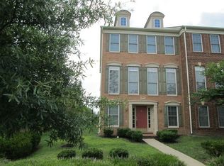 25848 Turlough Ter, Chantilly, VA 20152