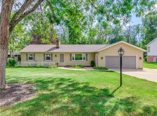 838 5th St NE, North Canton, OH 44720