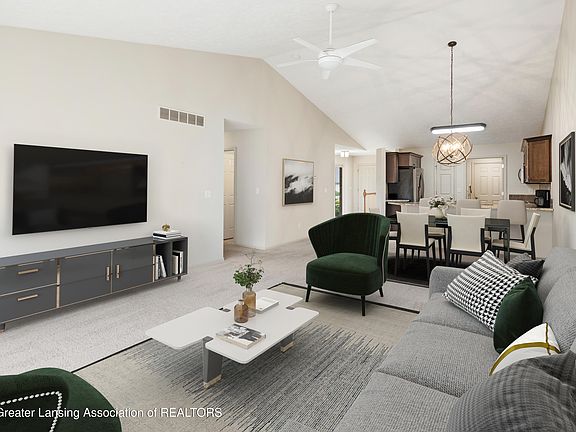 5th image of 1833 Willow Creek Dr