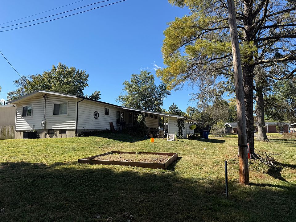 1st image of 9404 Grandview Dr