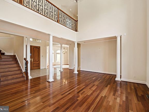 4th image of 13533 Magruder Farm Ct