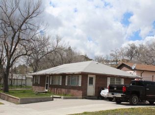 203 E Wentworth St, Newcastle, WY 82701