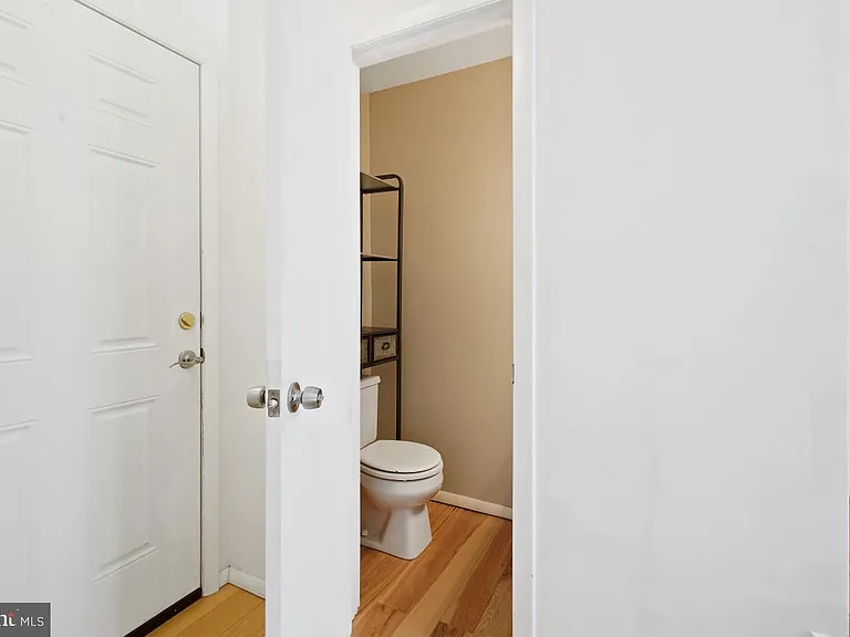 35 Bellfalls Way — Photo 3