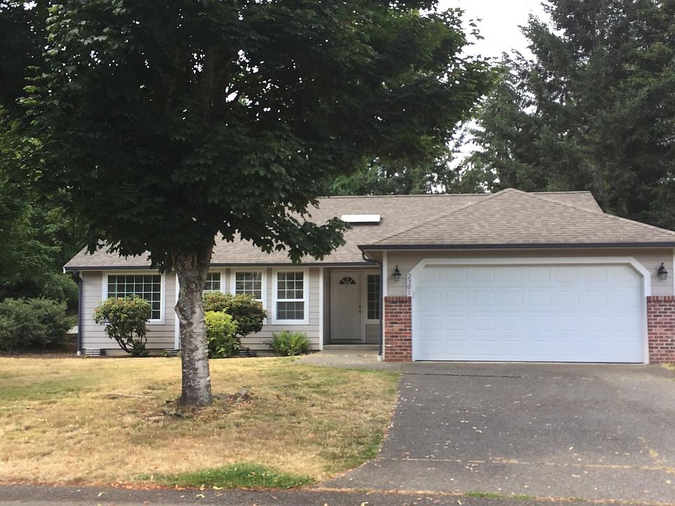 1st image of 2301 Woodfield Loop SE