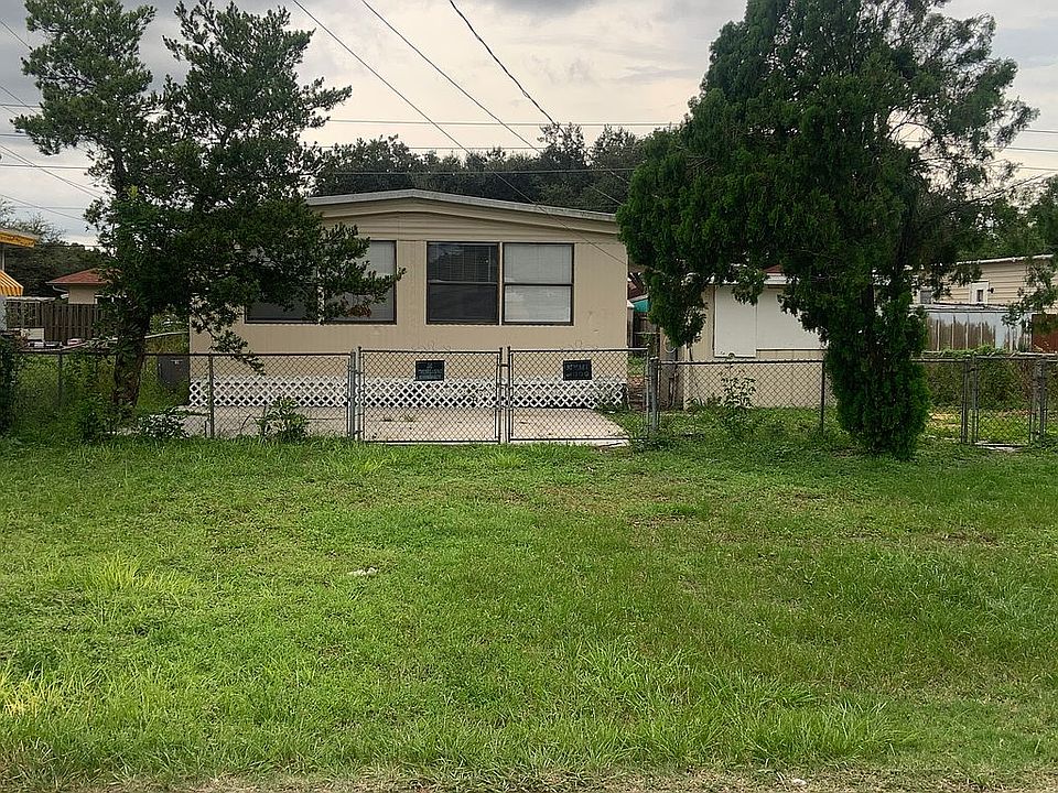 1st image of 2493 Highland Acres Dr