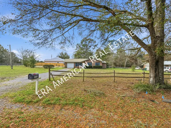 3382 Polly Ln, Crestview, FL 32539