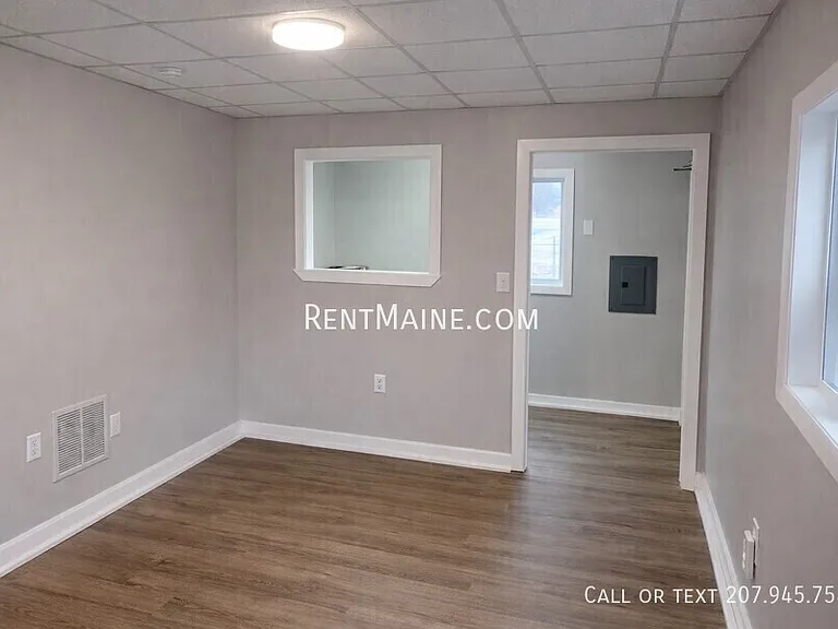 1286 Union St — Photo 3