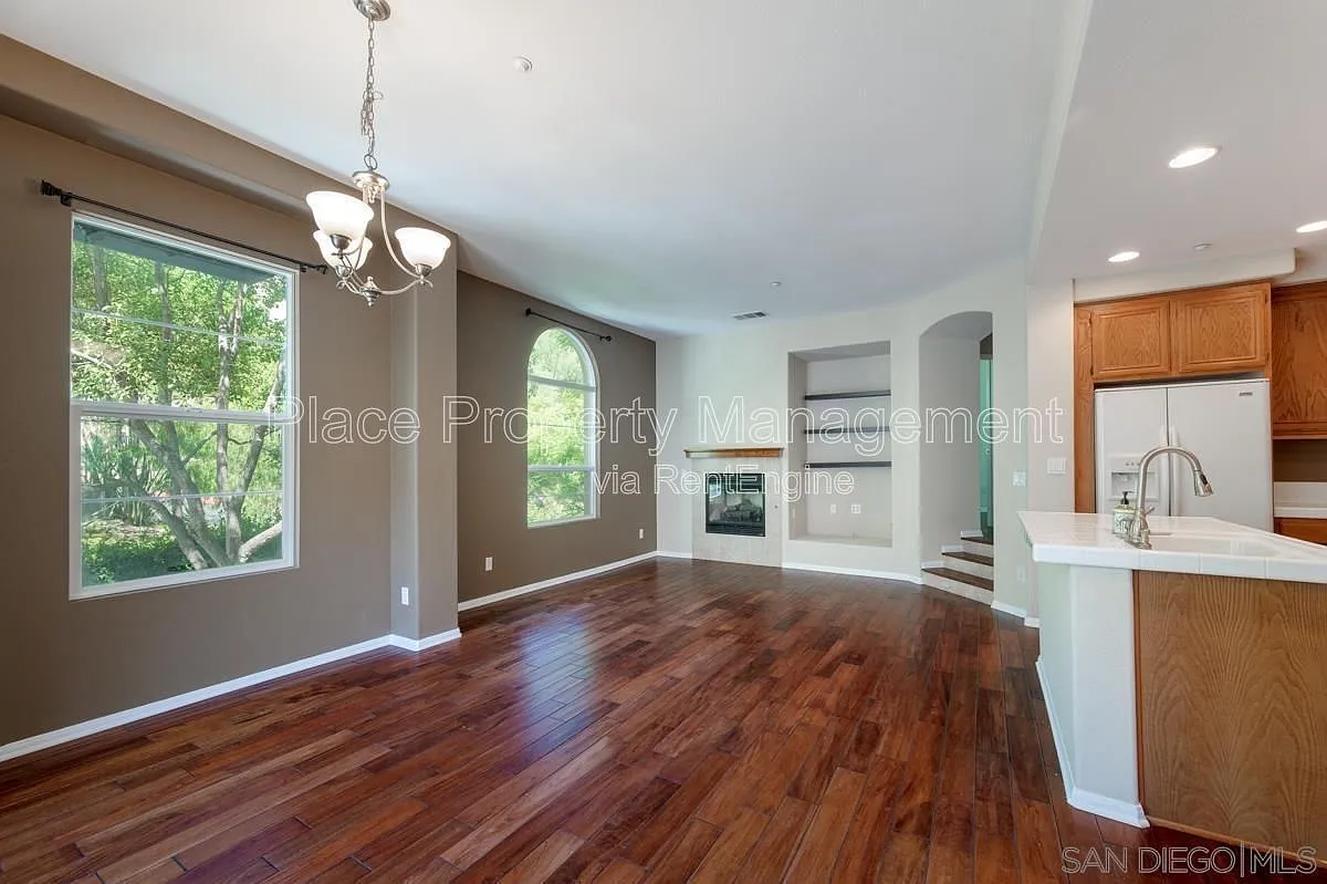 Building Photo - 2980 Escala Cir