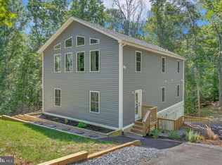 525 Shortbow Trl, Lusby, MD 20657