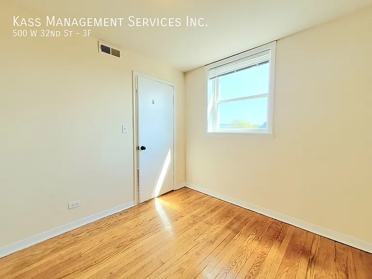 500 W 32nd St #3F — Photo 10