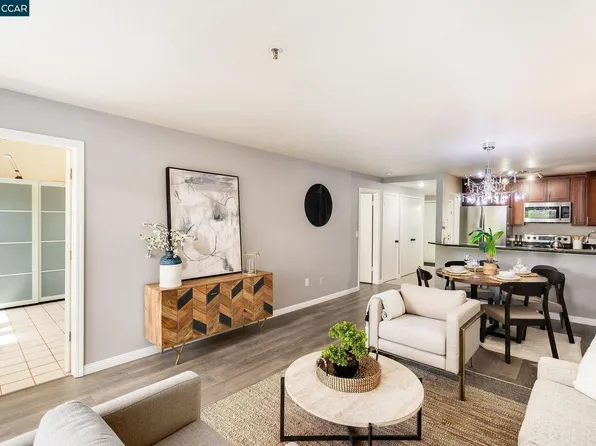 1722 S Villa Way, Walnut Creek, CA 94595