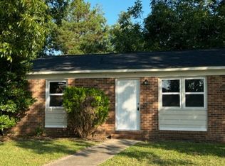 1222 Southwood Dr, Fayetteville, NC 28304