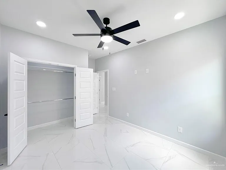 829 N Woodson Ave #3 — Photo 16