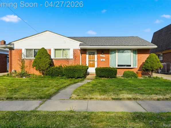26840 Merideth Dr, Warren, MI 48091