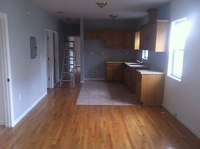 2nd image of N 5th St