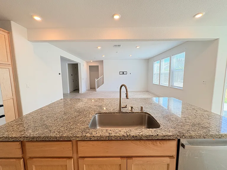 3016 Summerscape Dr — Photo 9