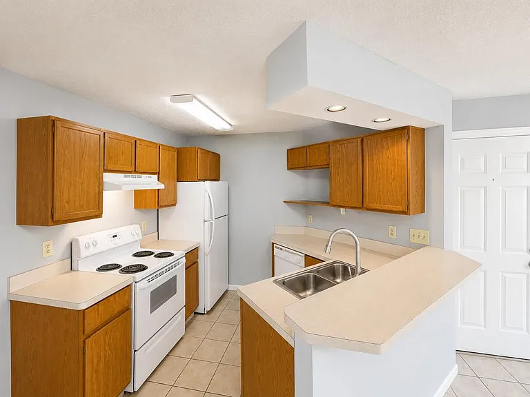 7457 E Huntington Dr #4 — Photo 9
