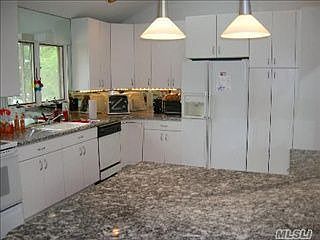 2nd image of 2315 Washington Ave