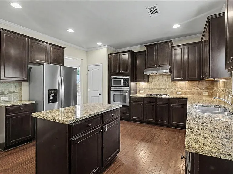 550 Nichols View Way — Photo 19