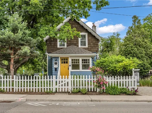 455 Nelson Ave, Burlington, ON L7S 1N3