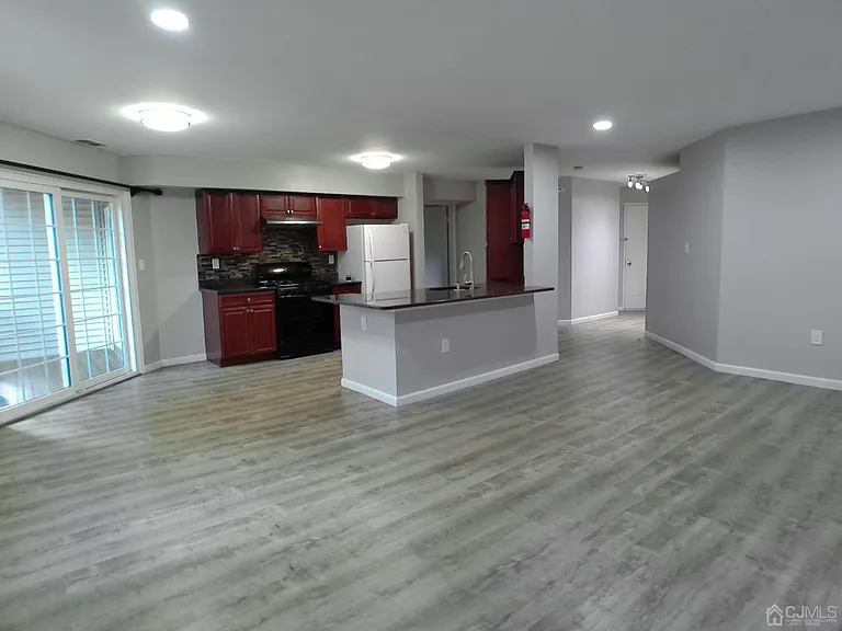 5132 Beech Ct — Photo 9