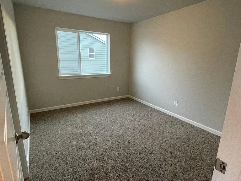 51771 Fordham Dr — Photo 5