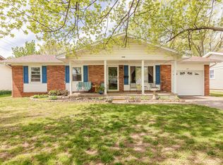 2557 S Nettleton Ave, Springfield, MO 65807