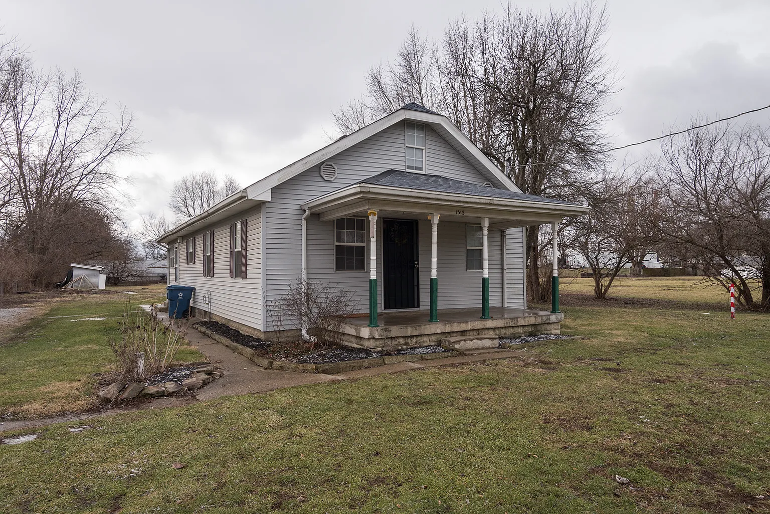 1313 W Sumner Ave photo 1