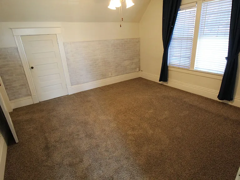 23 E Sinto Ave — Photo 2
