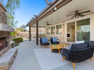 39031 New Meadow Dr, Temecula, CA 92591