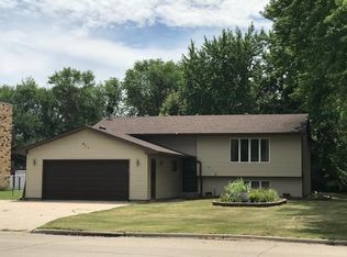 415 Wilkin Ave, Breckenridge, MN 56520