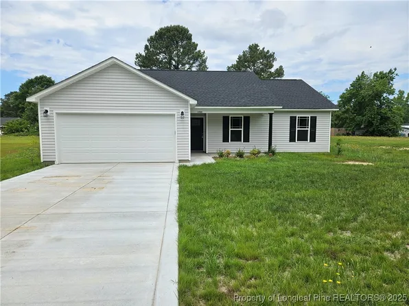 1709 Balfour Rd, Red Springs, NC 28377