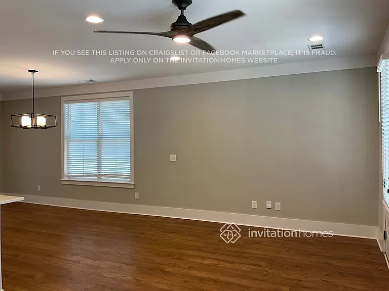 647 Vernon Ave #402 — Photo 3