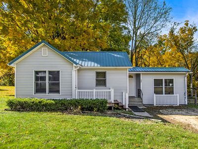 322 S Nursery St, Lawton, MI, 49065