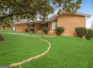 247 Smithstone Path, Fayetteville, GA 30214